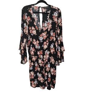 Forever 21+ Black Pink Floral Romper 3/4 Bell Sleeve Key Hole Back Plus Size 2x